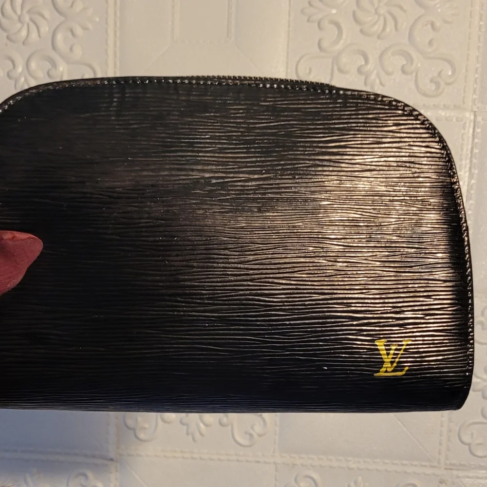 Louis Vuitton Louis Vuitton Epi Leather Dauphine MM Clutch TOILETRY MAKEUP BAG
